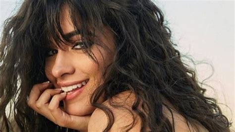 camila cabello desnuda|Camila Cabello se desnuda en Puerto Rico y comparte foto。